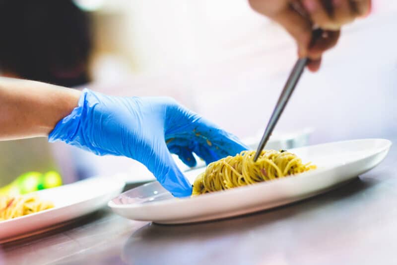 Einweghandschuhe in der Lebensmittelindustrie